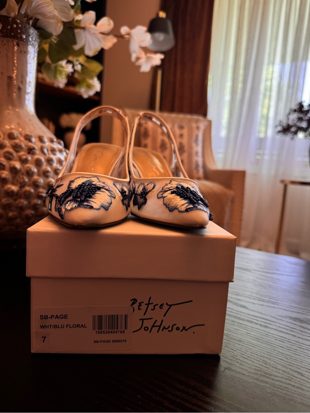 Betsey Johnson White Slingback Pumps with Blue Floral Embroidery - Picture 10 of 10